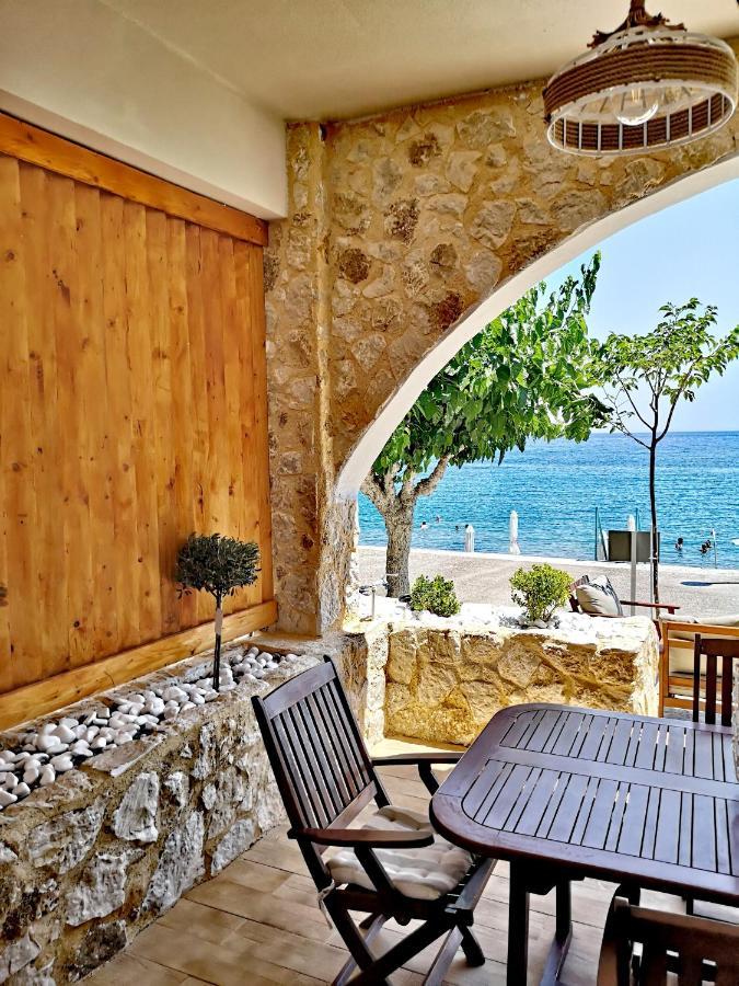 Villa Relax Seaside House CCharaki Exterior foto