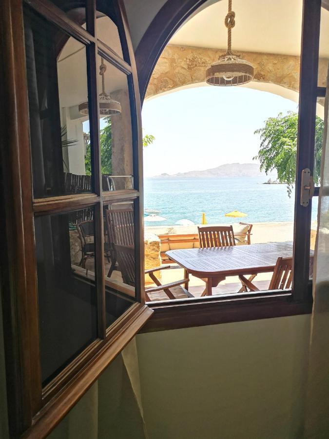 Villa Relax Seaside House CCharaki Exterior foto