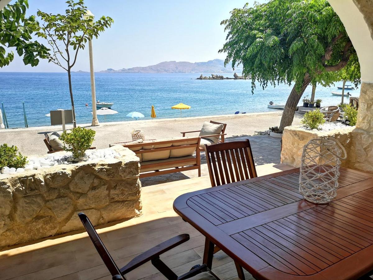 Villa Relax Seaside House CCharaki Exterior foto