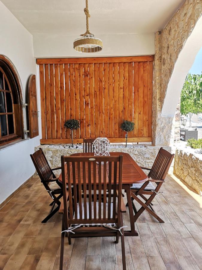 Villa Relax Seaside House CCharaki Exterior foto