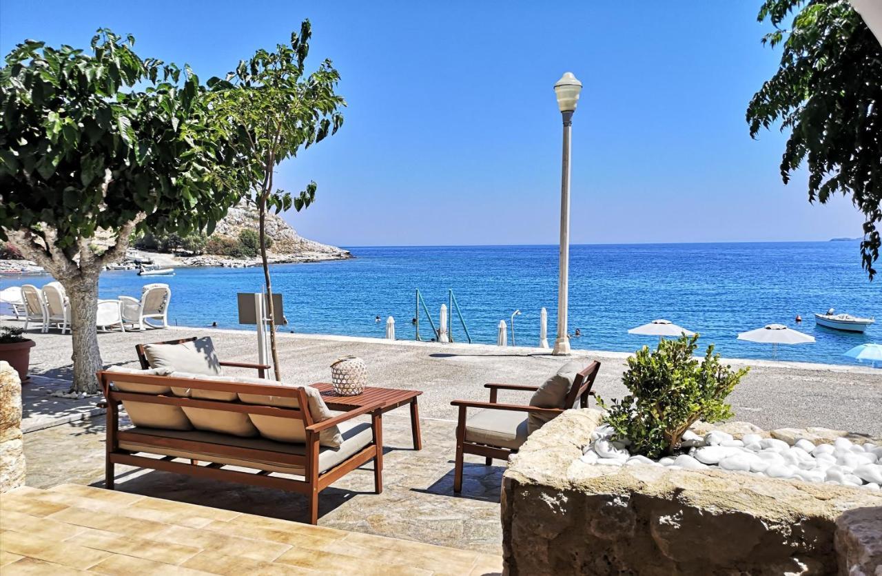 Villa Relax Seaside House CCharaki Exterior foto