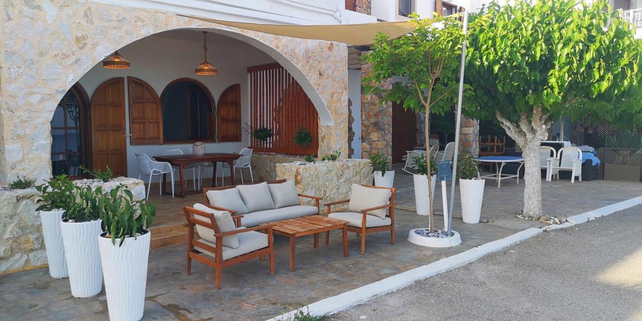 Villa Relax Seaside House CCharaki Exterior foto