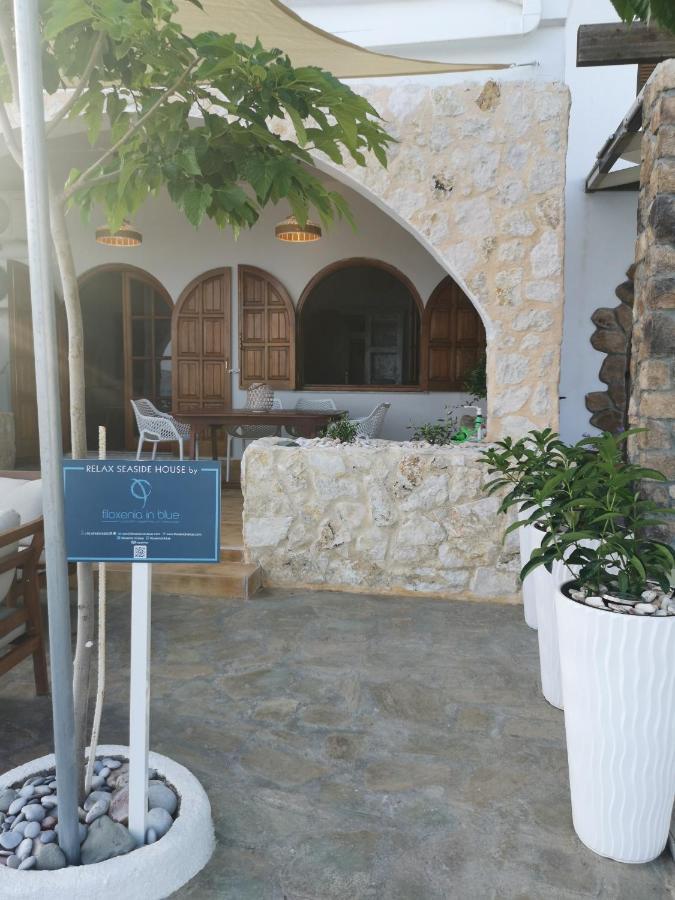 Villa Relax Seaside House CCharaki Exterior foto