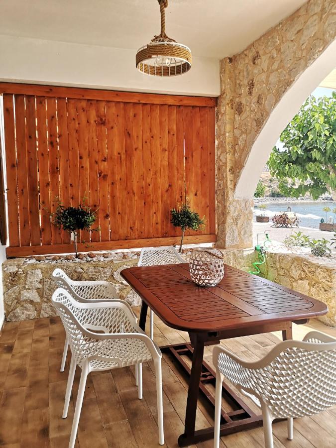 Villa Relax Seaside House CCharaki Exterior foto